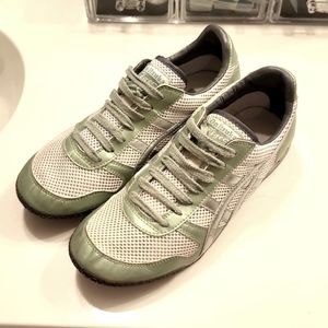 RARE Onitsuka Tiger Ultimate 81